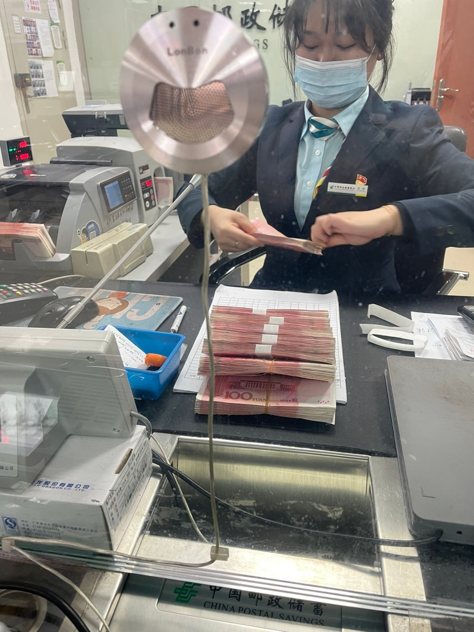 朋友赚快钱 豪车别墅 质疑公平 心动诱惑