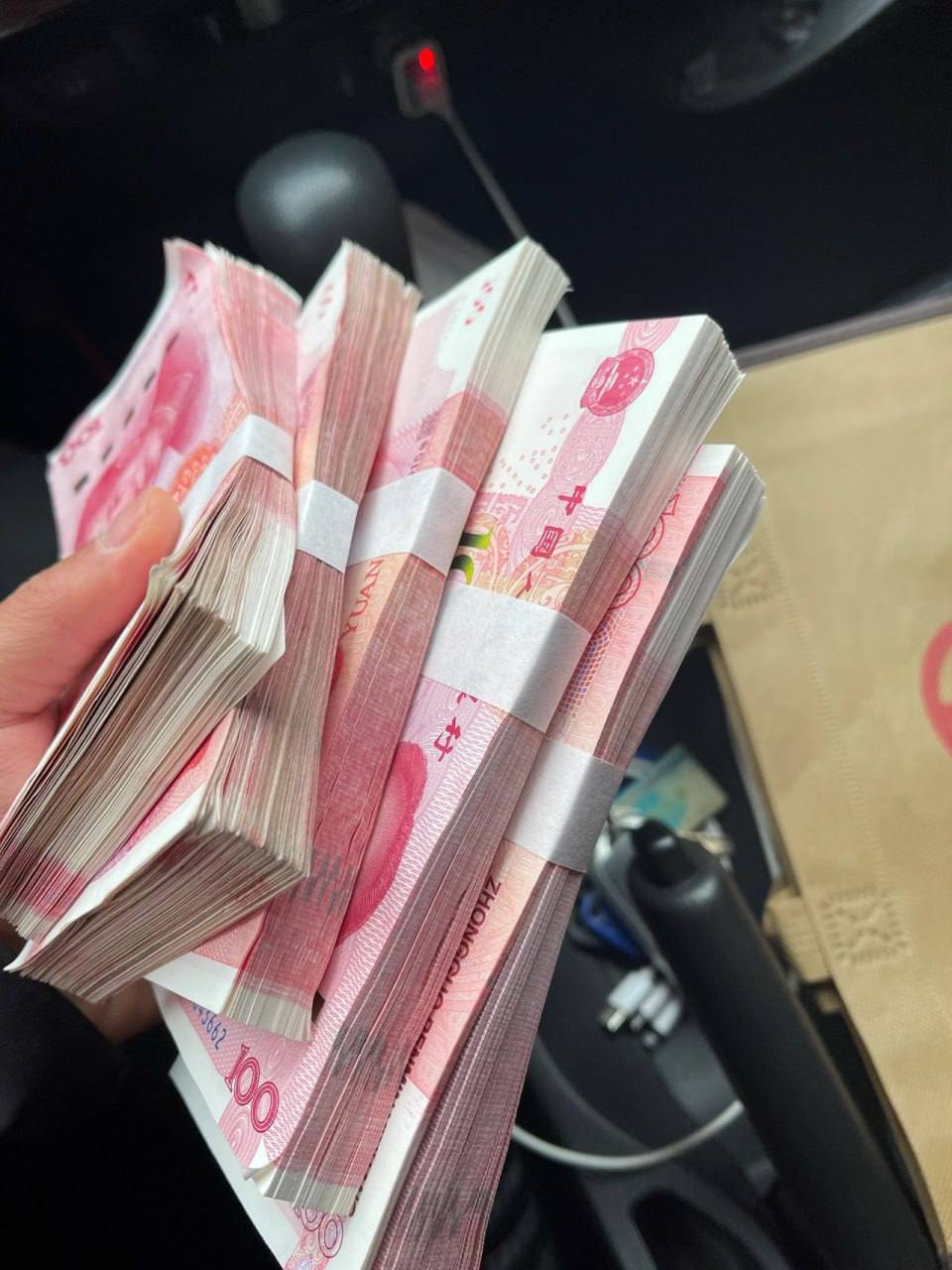 提供服务比直接参与更安全